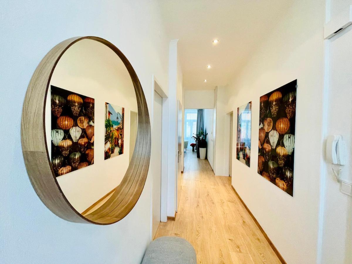 Colorful & Quiet Apartment In Beautiful Viennese Building Экстерьер фото